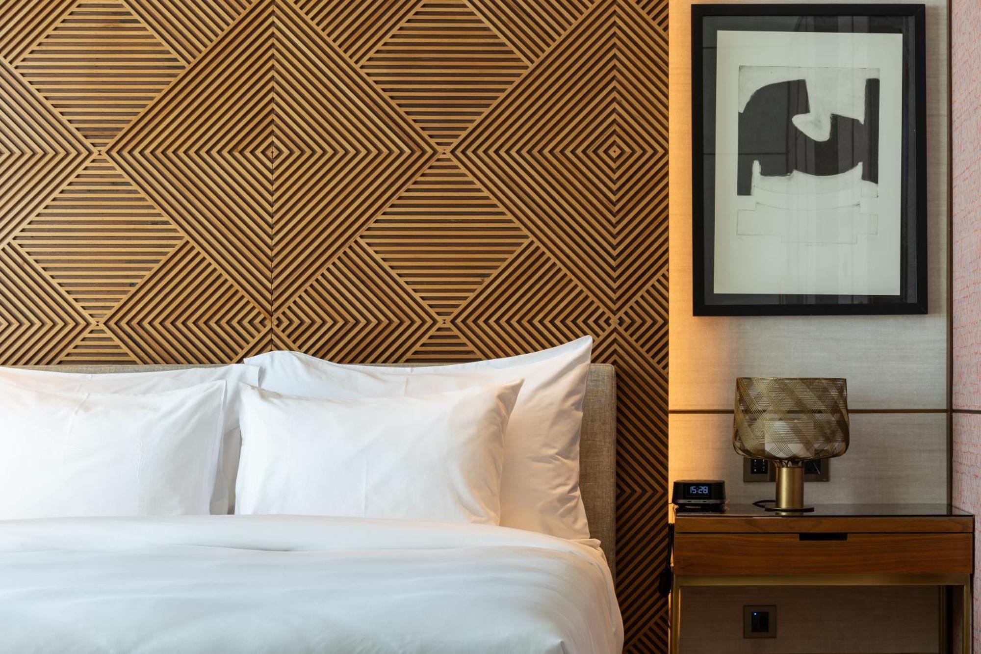 Shirvan Hotel City Yard Jeddah Exterior foto A bedroom at the hotel