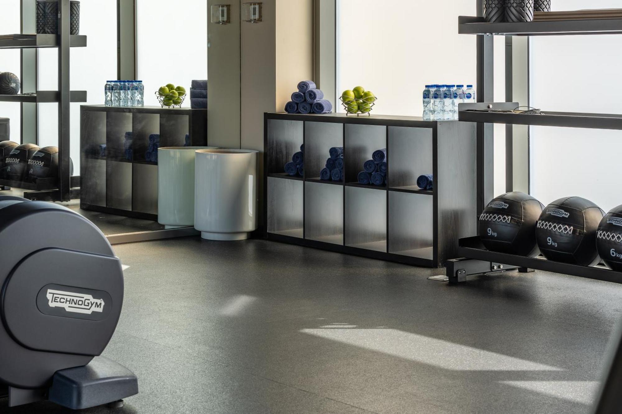 Shirvan Hotel City Yard Jeddah Exterior foto The gym at the hotel