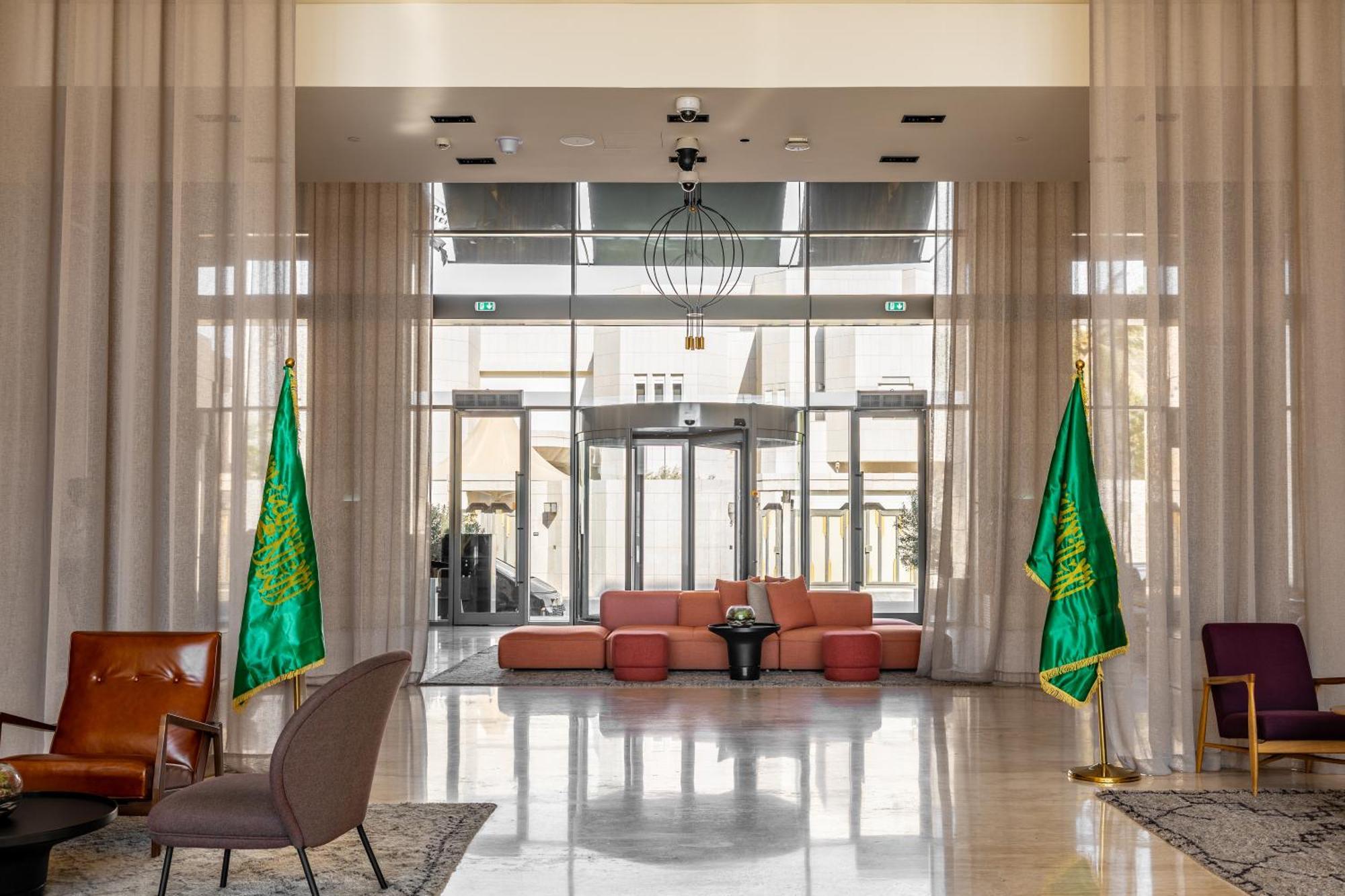 Shirvan Hotel City Yard Jeddah Exterior foto The lobby of the hotel